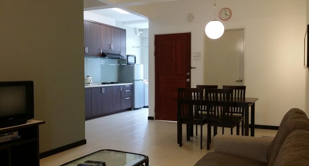 Jean Cleancomfy Apt Near Beach Бату-Феррінгі Номер фото