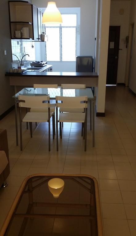 Jean Cleancomfy Apt Near Beach Бату-Феррінгі Номер фото